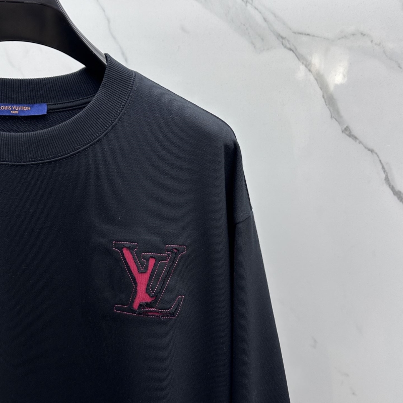 l0vis Vvtt0n t-shirt